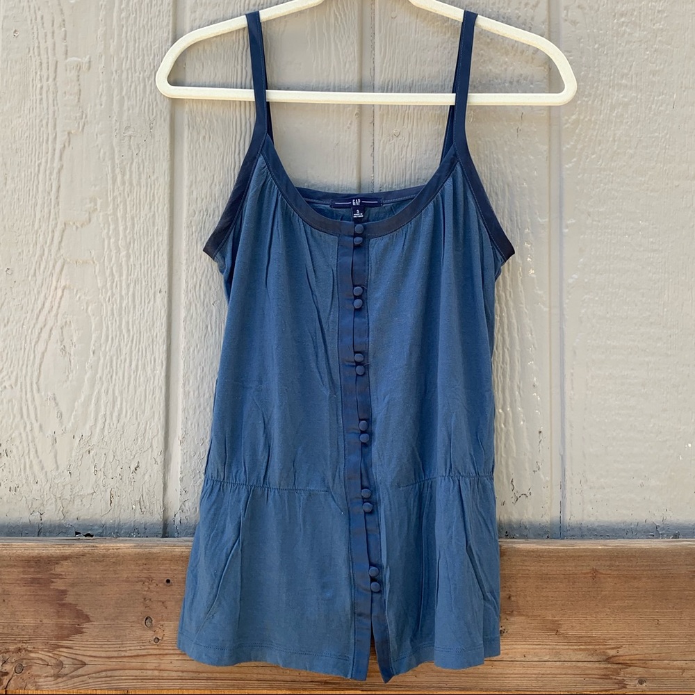 GAP blue flowy tank top with button detail